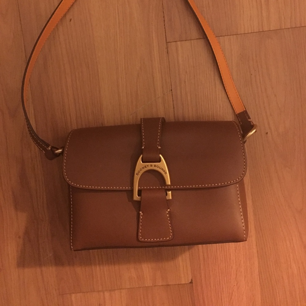 Dooney and Bourke shoulder bag